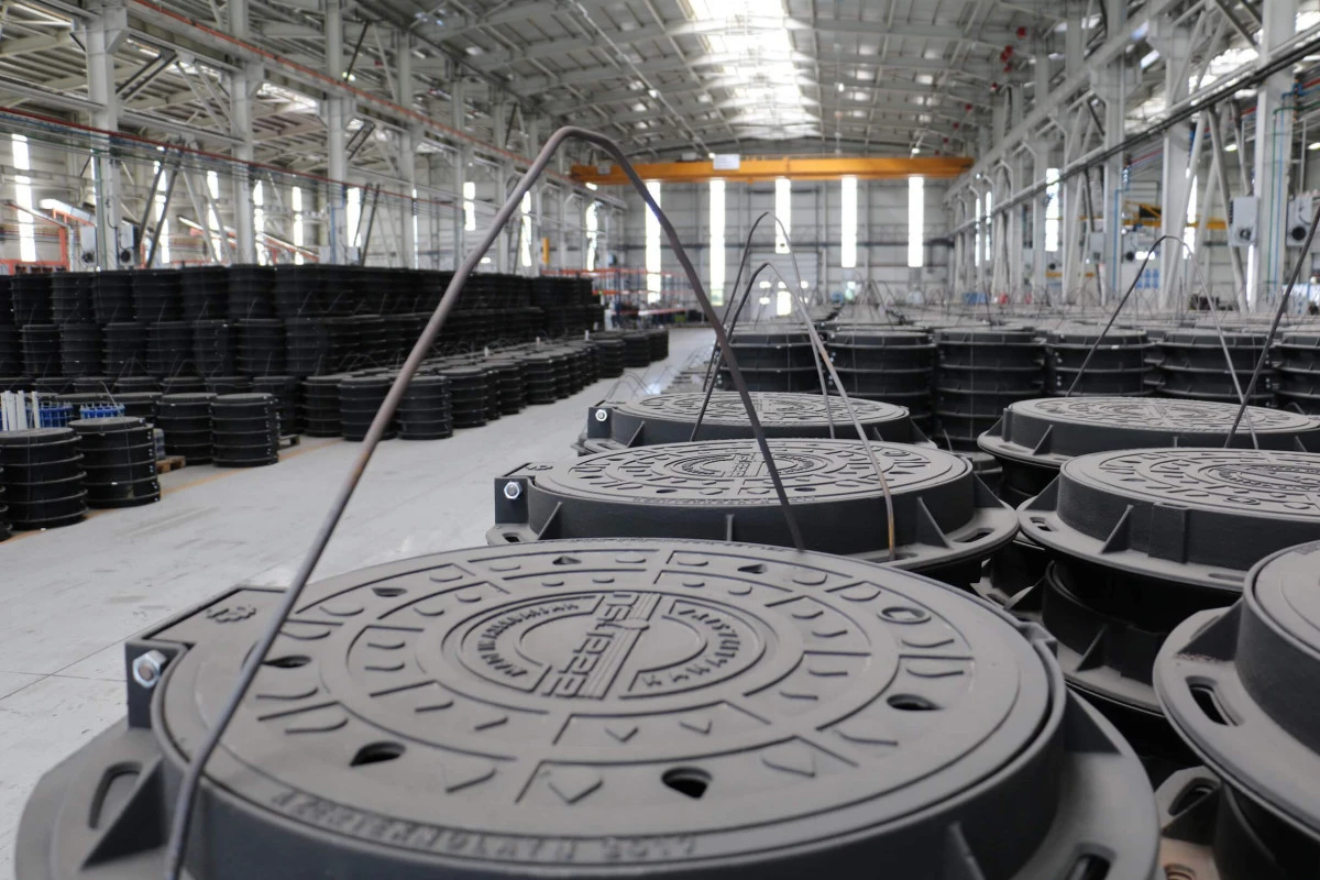 Ductile Iron Covers in Underground Utility Tunnel Systems